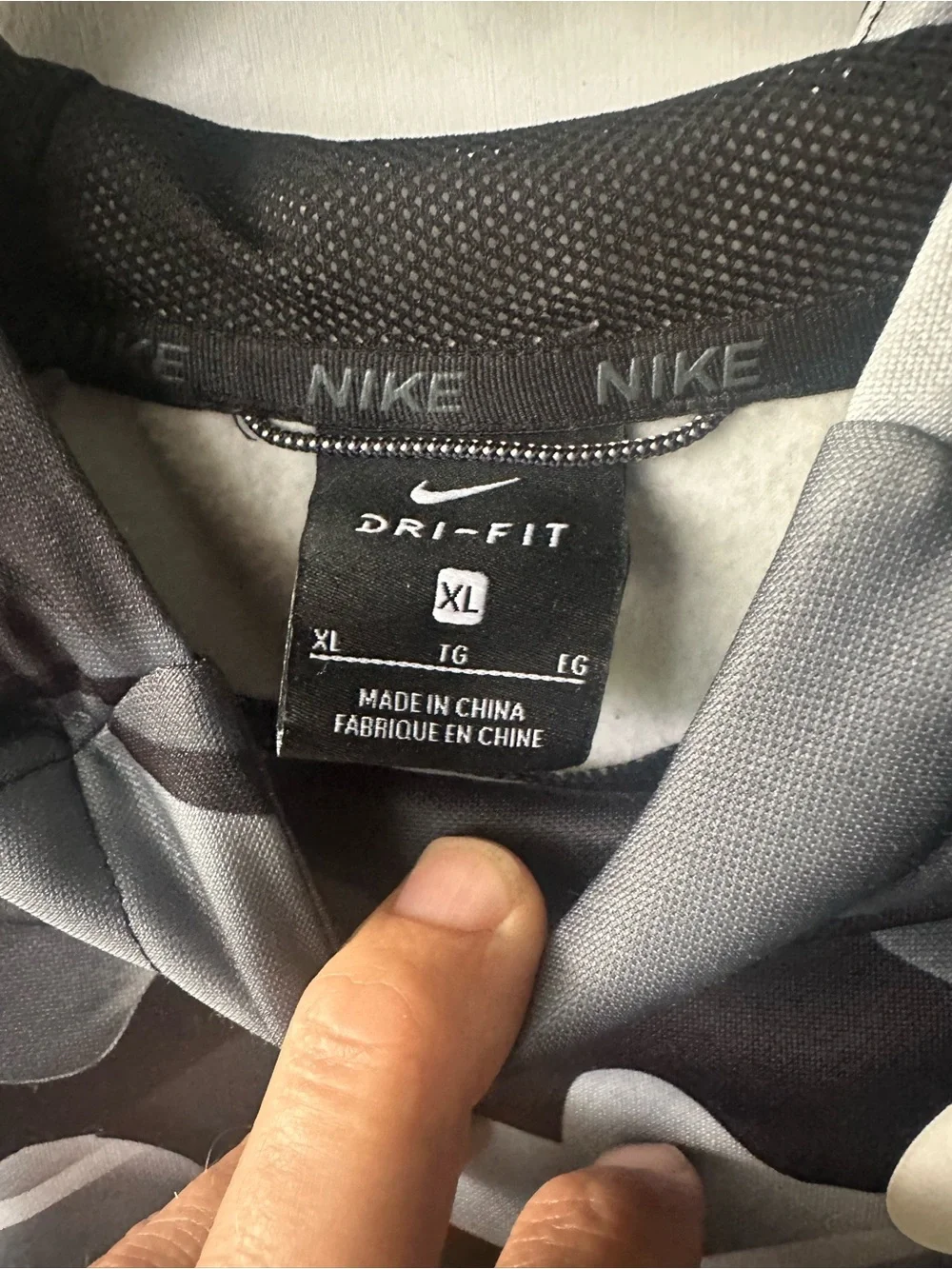 Nike Kids Black & Gray Camo Hooded Pullover